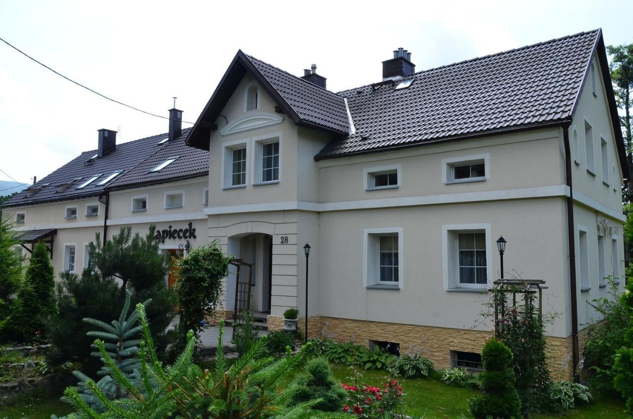 Hôtel Gosciniec Zapiecek à Stronie Śląskie Extérieur photo
