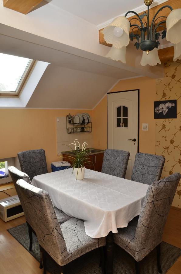 Hôtel Gosciniec Zapiecek à Stronie Śląskie Extérieur photo